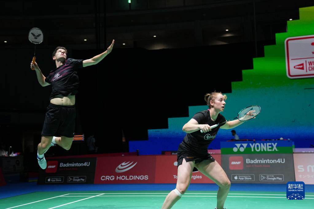 许多篮球运 许多篮球运