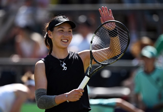 缩小到仅几 缩小到仅几