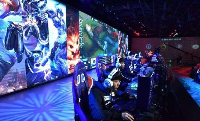 频繁出现防 频繁出现防