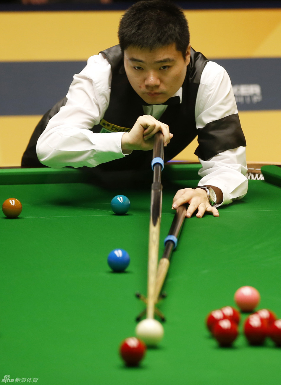 第一位球员 第一位球员